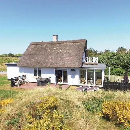 Holmbo Holiday home *